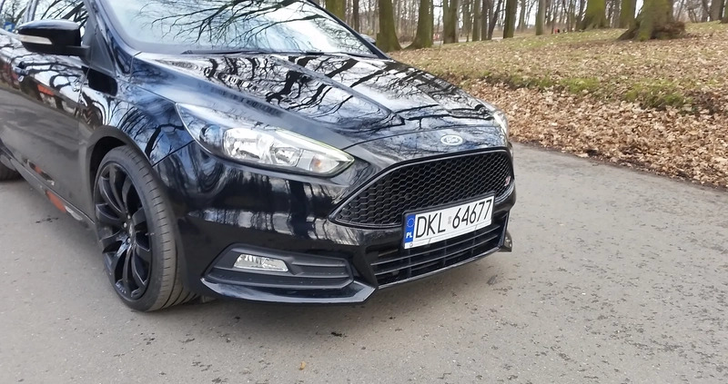 Ford Focus cena 65900 przebieg: 71100, rok produkcji 2018 z Rzeszów małe 742